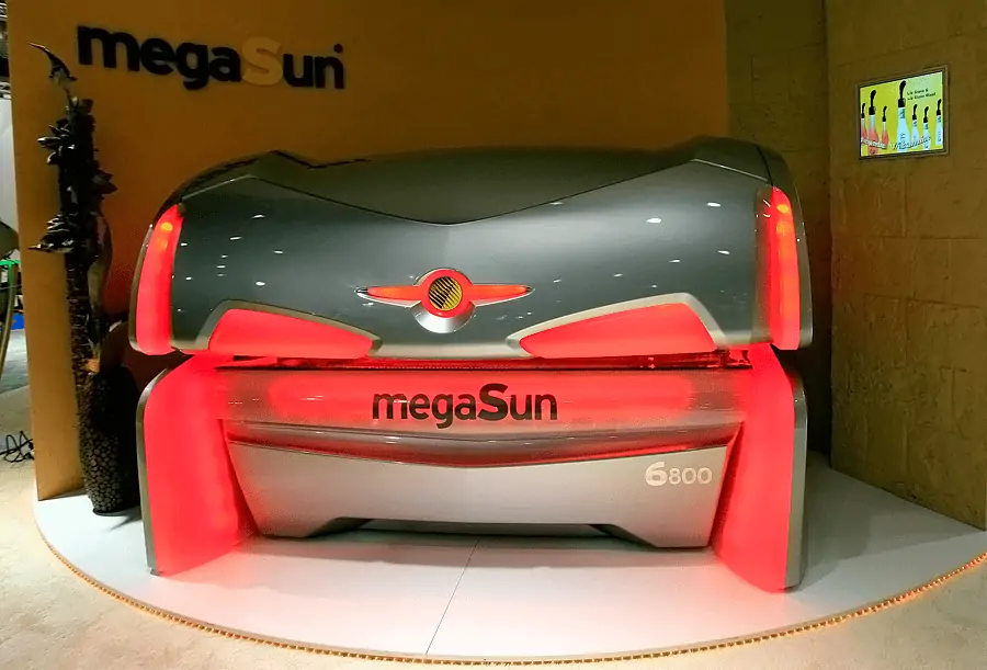 Горизонтальный солярий "MEGASUN 6800 Super"